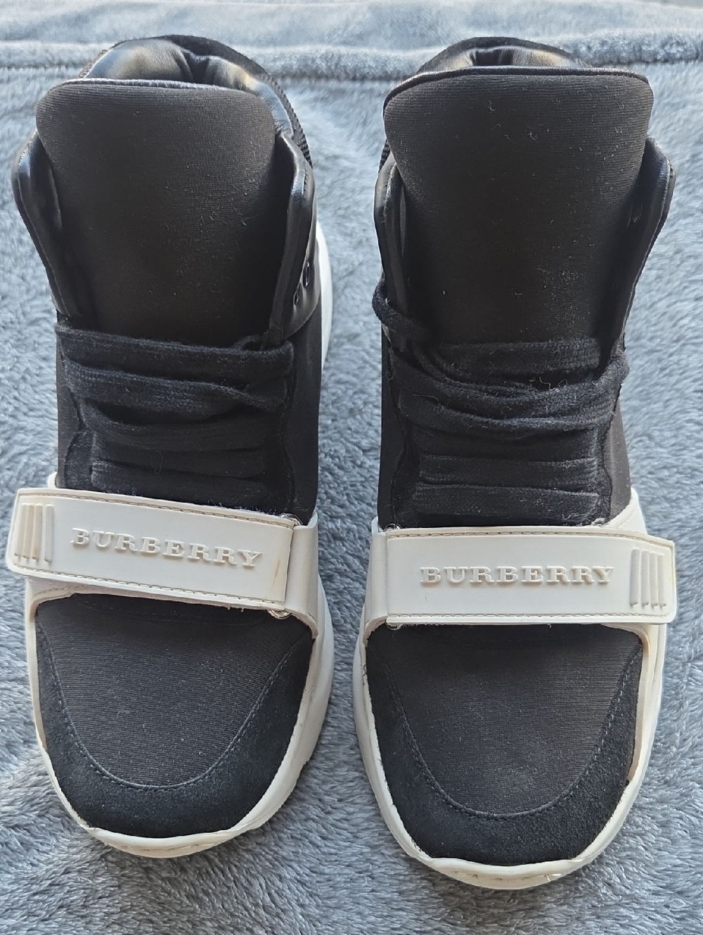 NEW Burberry Women's Black Neoprene High-Top Sneakers Size 39